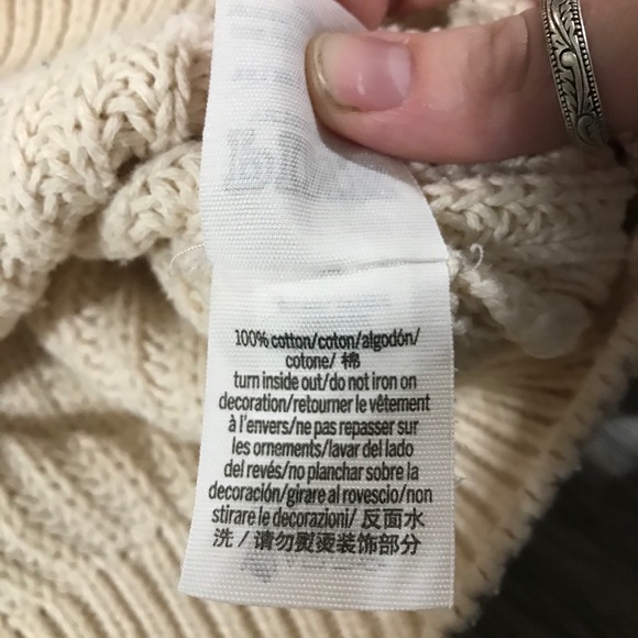 Victoria’s Secret Knit Ivory White Sweater; size X-Small - Picture 4 of 10